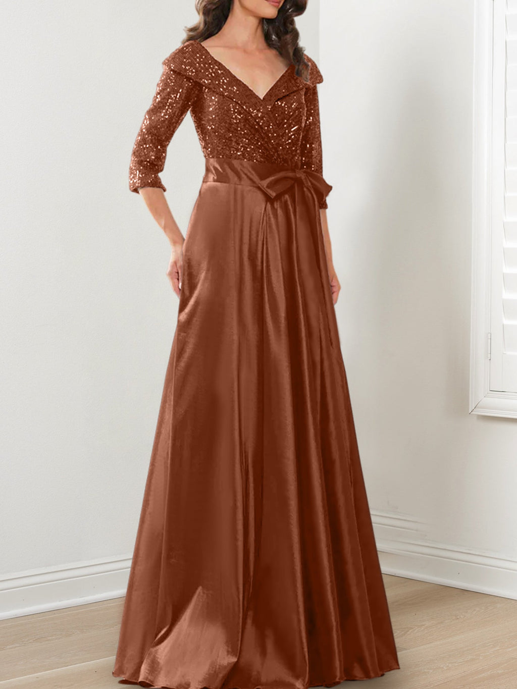 Vestidos de corte princesa/línea A con escote en V hasta el suelo para la madre de la novia 