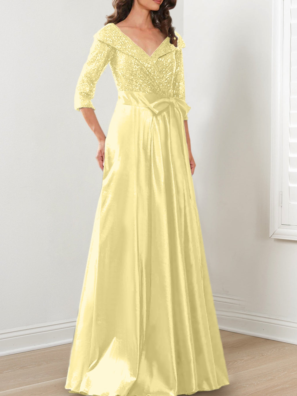 Vestidos de corte princesa/línea A con escote en V hasta el suelo para la madre de la novia 