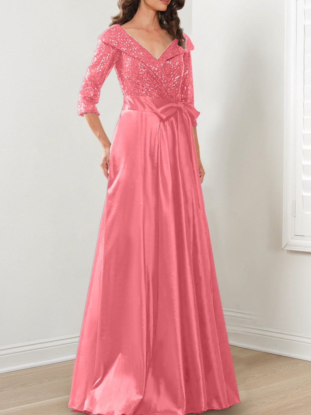 Vestidos de corte princesa/línea A con escote en V hasta el suelo para la madre de la novia 