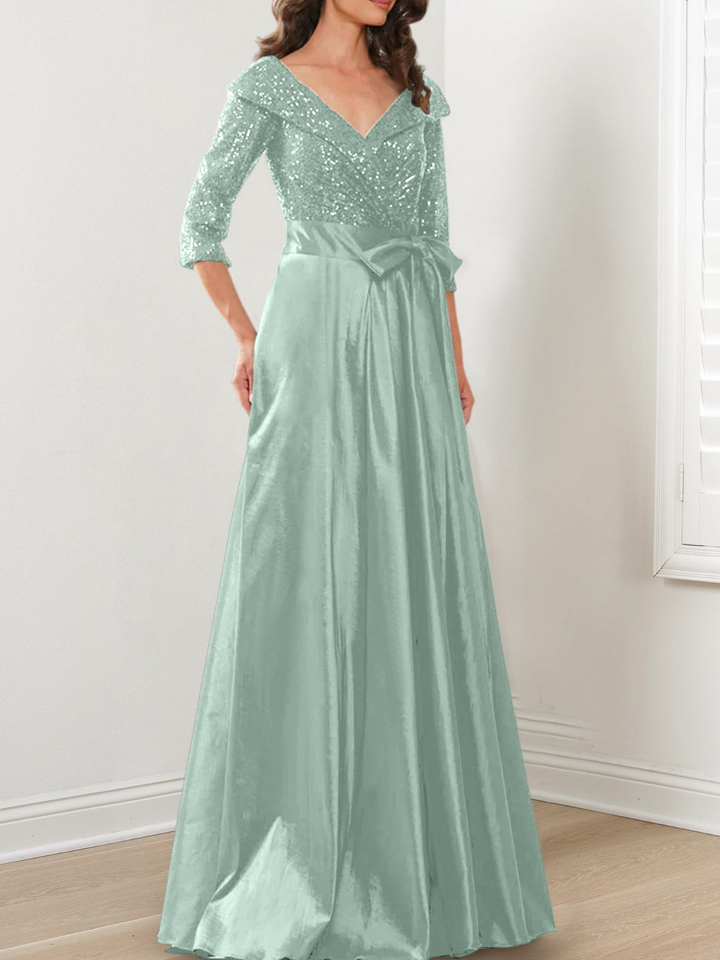 Vestidos de corte princesa/línea A con escote en V hasta el suelo para la madre de la novia 