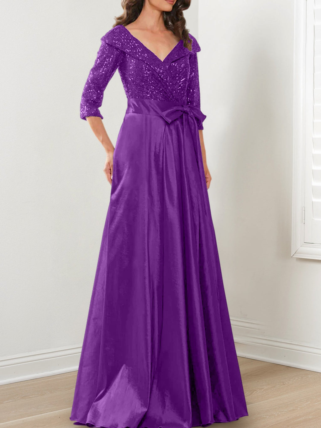 Vestidos de corte princesa/línea A con escote en V hasta el suelo para la madre de la novia 