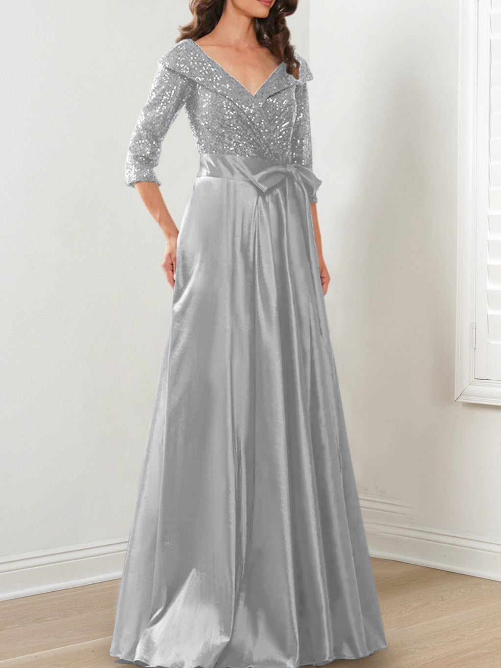 Vestidos de corte princesa/línea A con escote en V hasta el suelo para la madre de la novia 