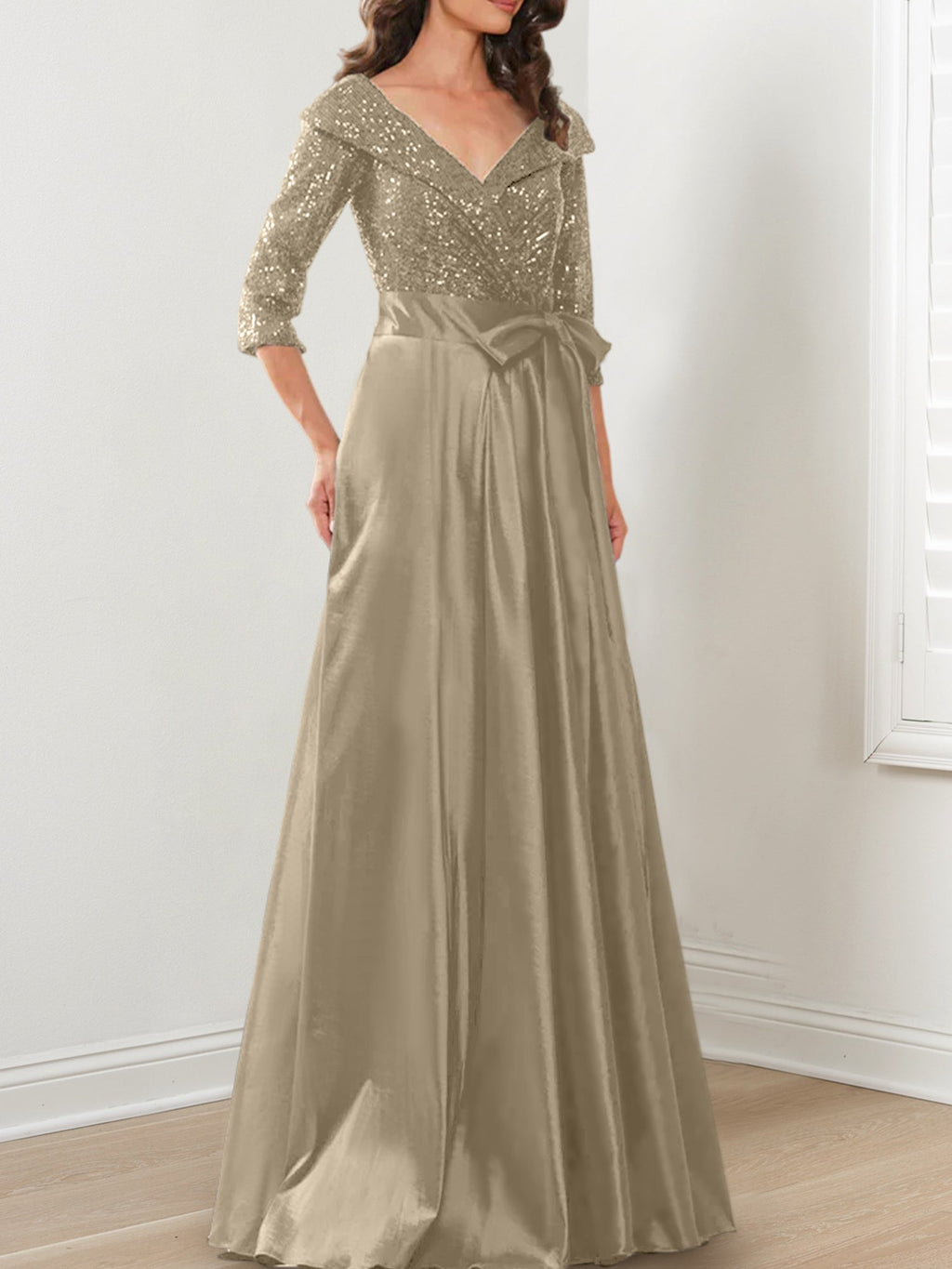 Vestidos de corte princesa/línea A con escote en V hasta el suelo para la madre de la novia 