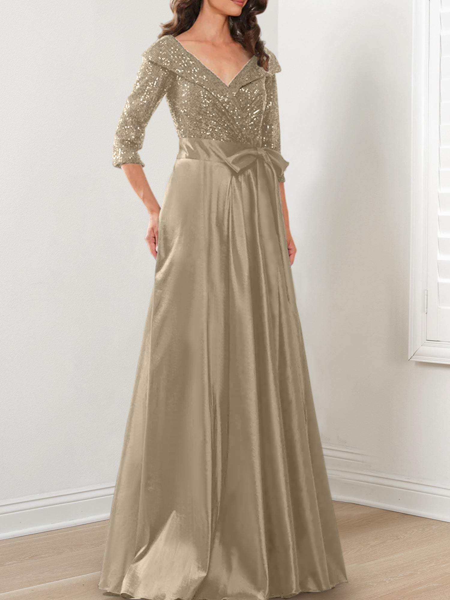 Vestidos de corte princesa/línea A con escote en V hasta el suelo para la madre de la novia 