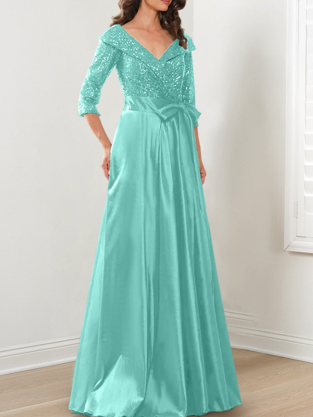 Vestidos de corte princesa/línea A con escote en V hasta el suelo para la madre de la novia 