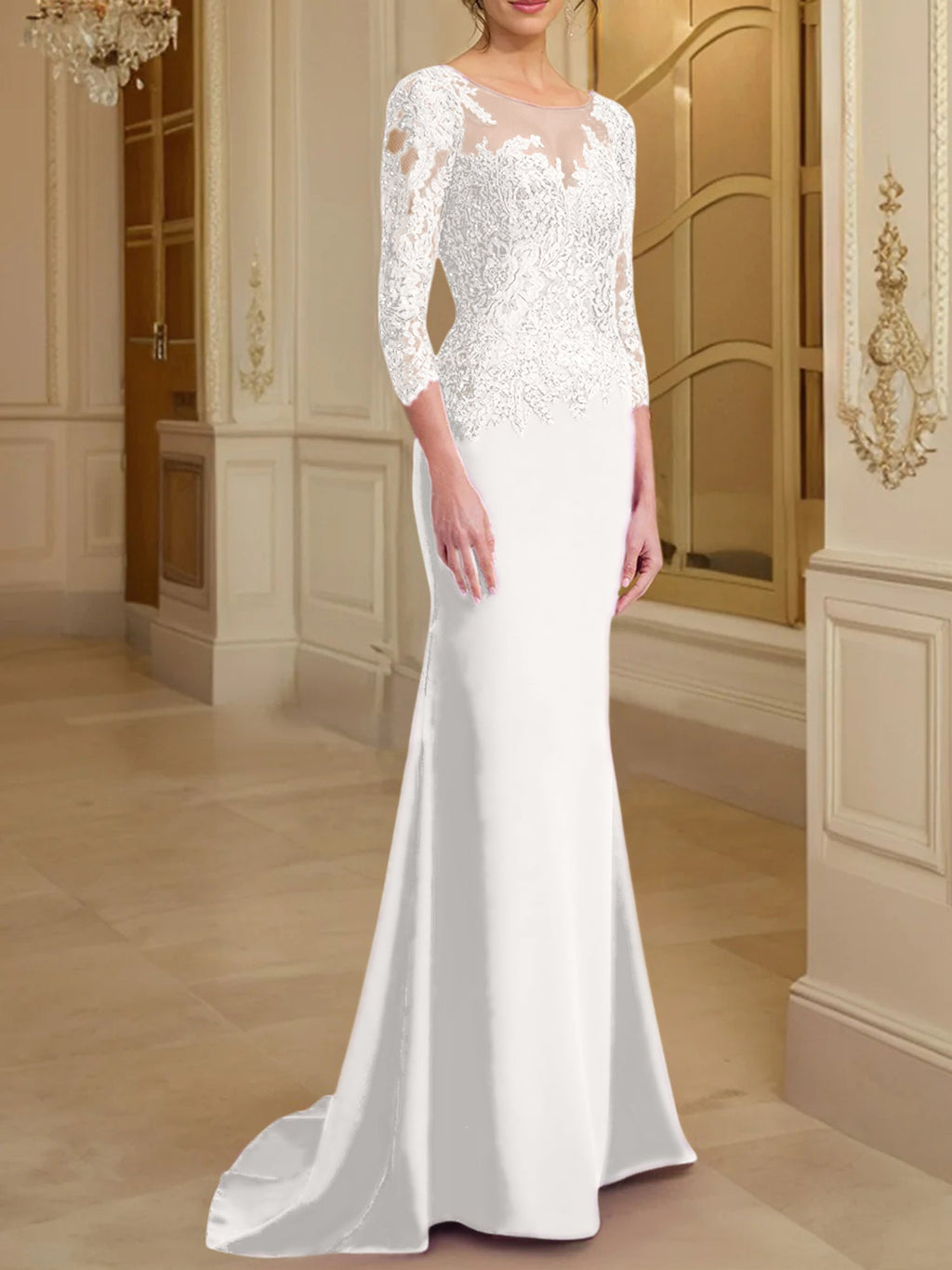 Robe de mère de la mariée en dentelle, coupe trompette/sirène, manches longues et décolleté rond. 