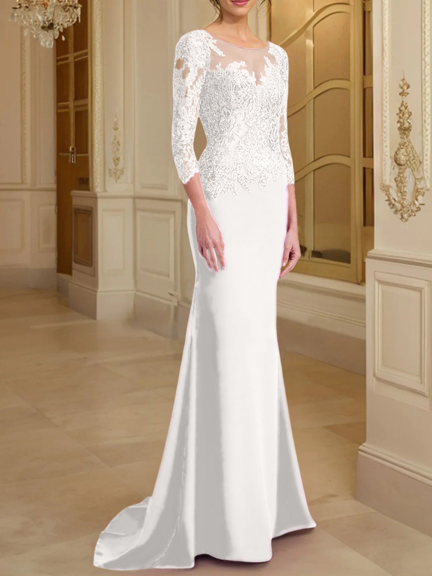 Robe de mère de la mariée en dentelle, coupe trompette/sirène, manches longues et décolleté rond. 