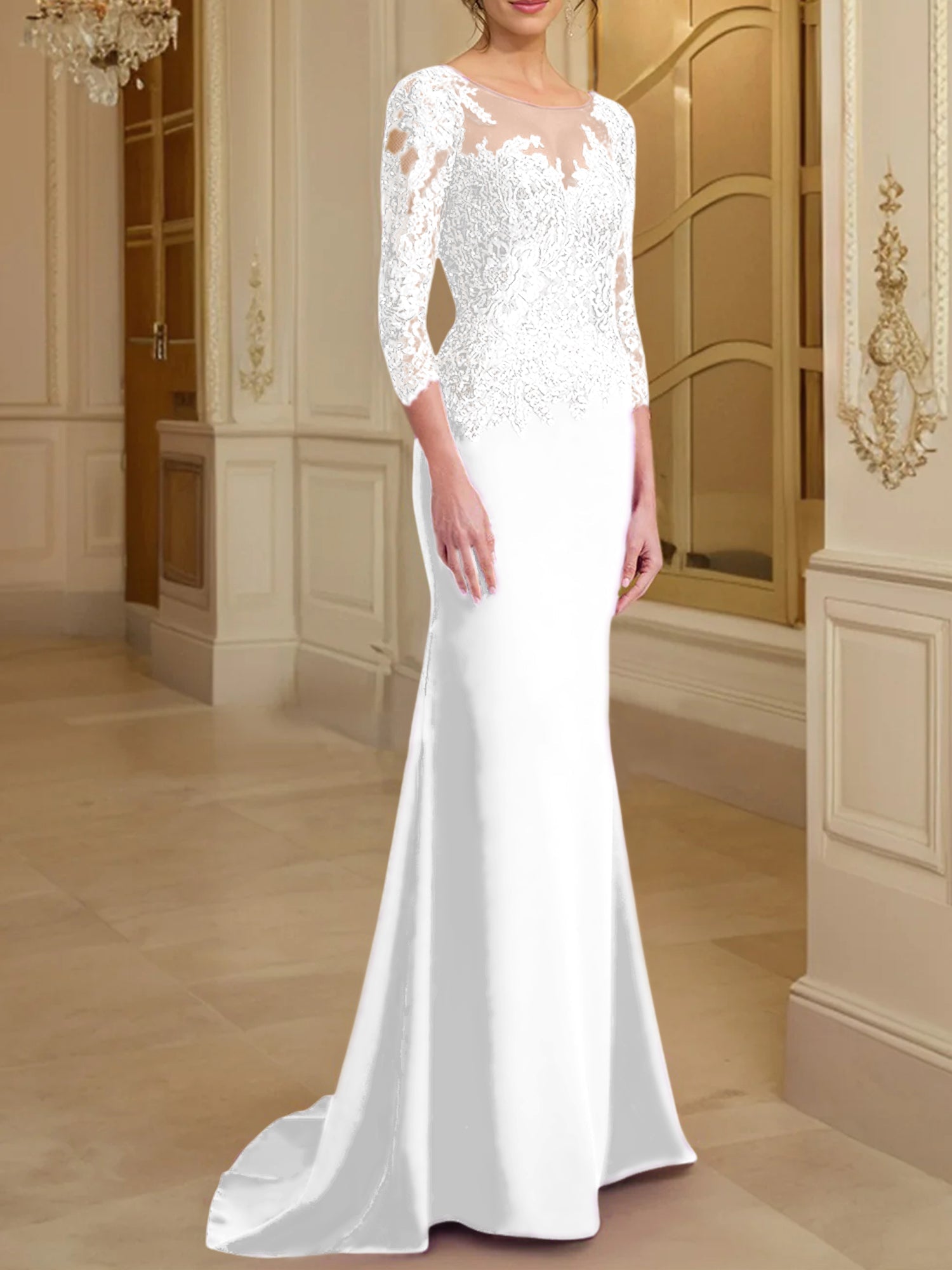 Robe de mère de la mariée en dentelle, coupe trompette/sirène, manches longues et décolleté rond. 