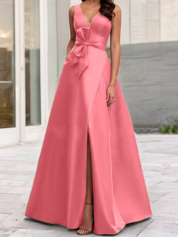 Robe de mère de la mariée sans manches, coupe trapèze/princesse, col en V et fente latérale 