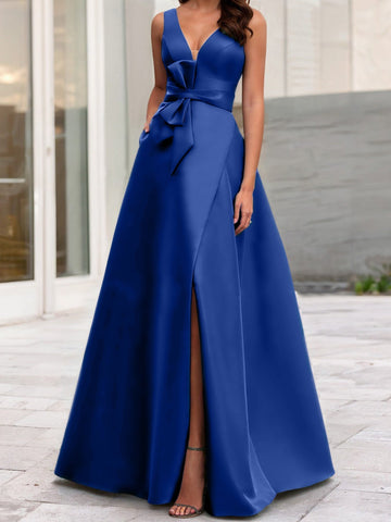 Robe de mère de la mariée sans manches, coupe trapèze/princesse, col en V et fente latérale 