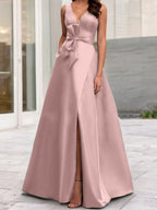 Vestidos de corte princesa/línea A para la madre de la novia, sin mangas, con escote en V y abertura lateral. 