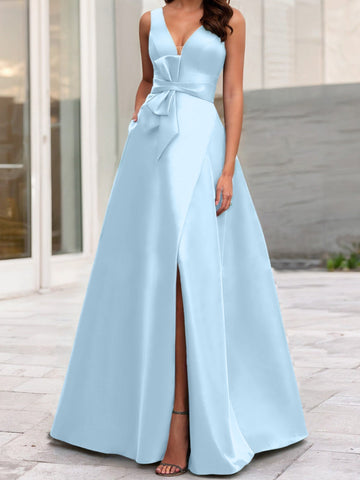 Robe de mère de la mariée sans manches, coupe trapèze/princesse, col en V et fente latérale 