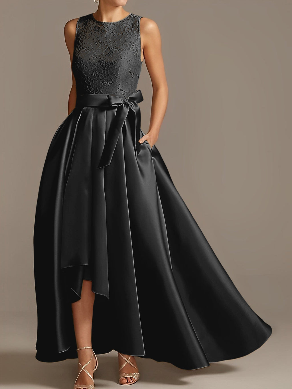 Vestidos de corte princesa/línea A para la madre de la novia, sin mangas, con cuello joya y encaje plisado. 