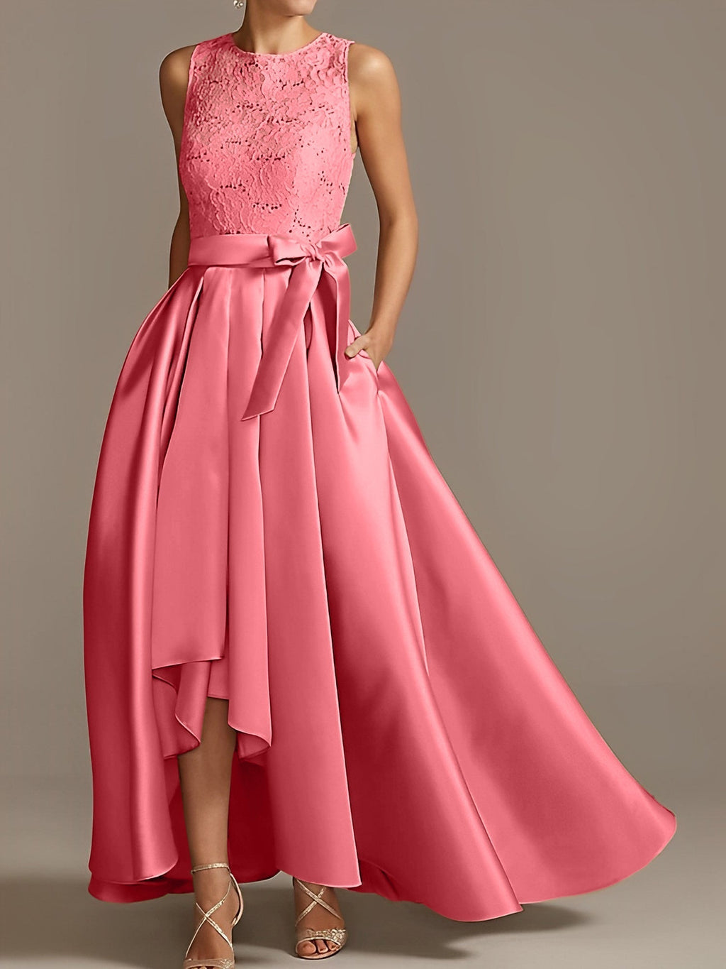 Vestidos de corte princesa/línea A para la madre de la novia, sin mangas, con cuello joya y encaje plisado. 