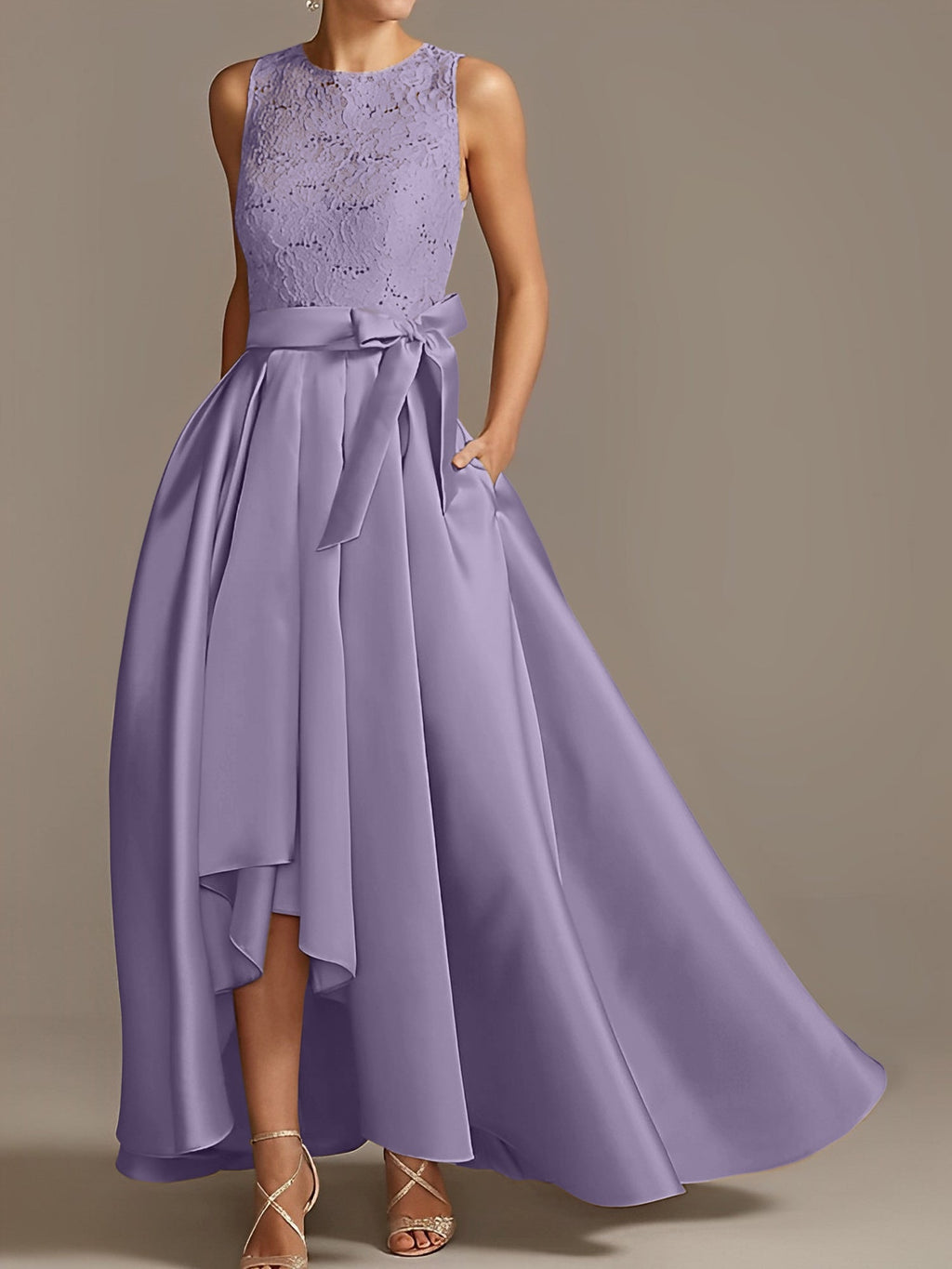 Vestidos de corte princesa/línea A para la madre de la novia, sin mangas, con cuello joya y encaje plisado. 
