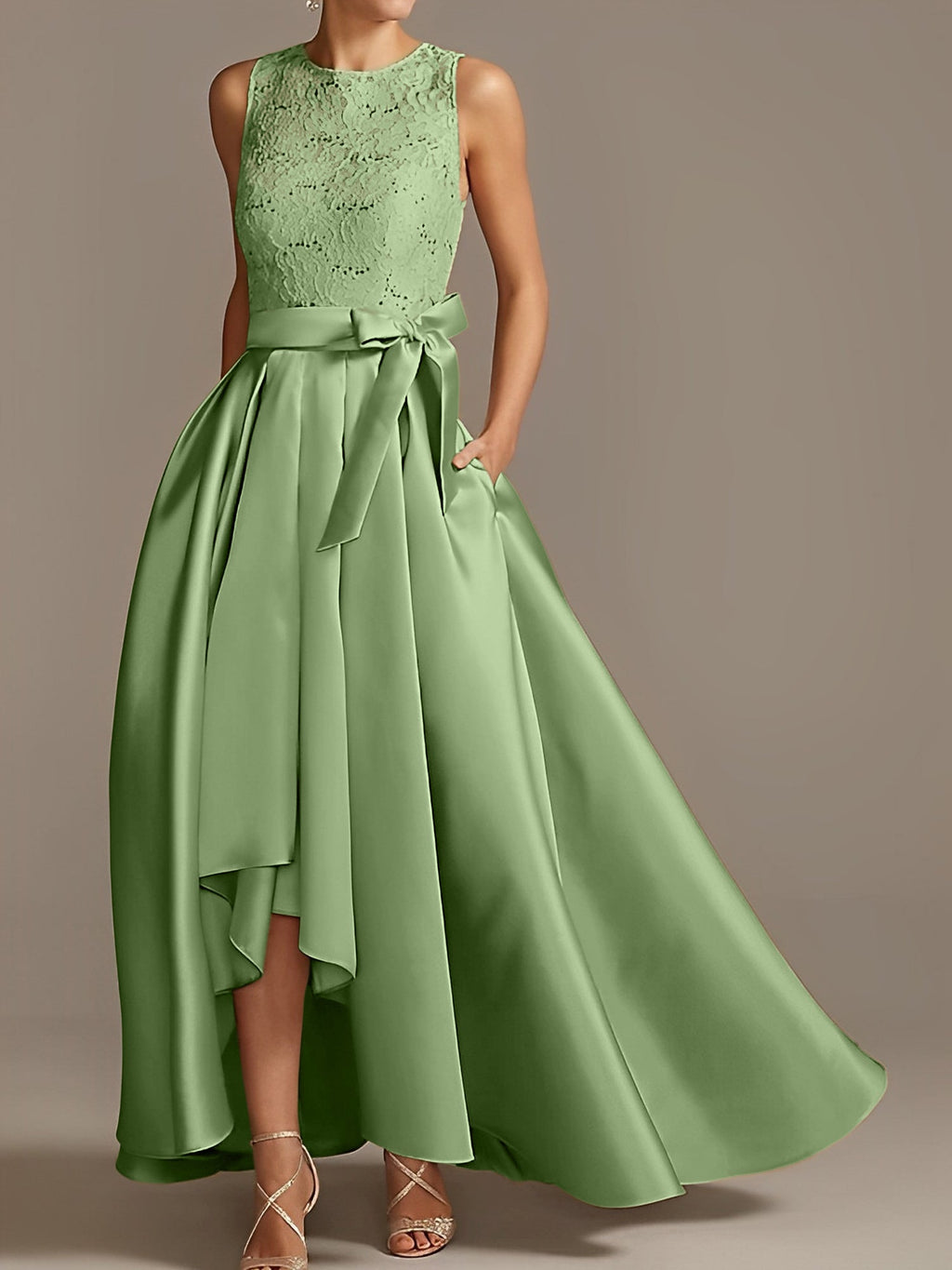Vestidos de corte princesa/línea A para la madre de la novia, sin mangas, con cuello joya y encaje plisado. 