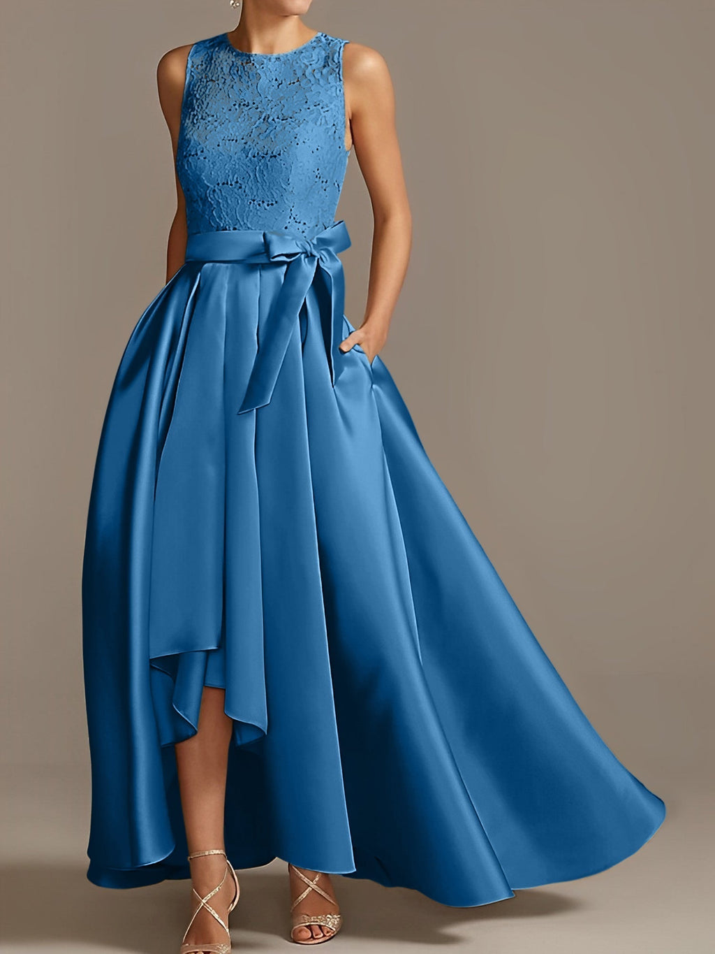 Vestidos de corte princesa/línea A para la madre de la novia, sin mangas, con cuello joya y encaje plisado. 