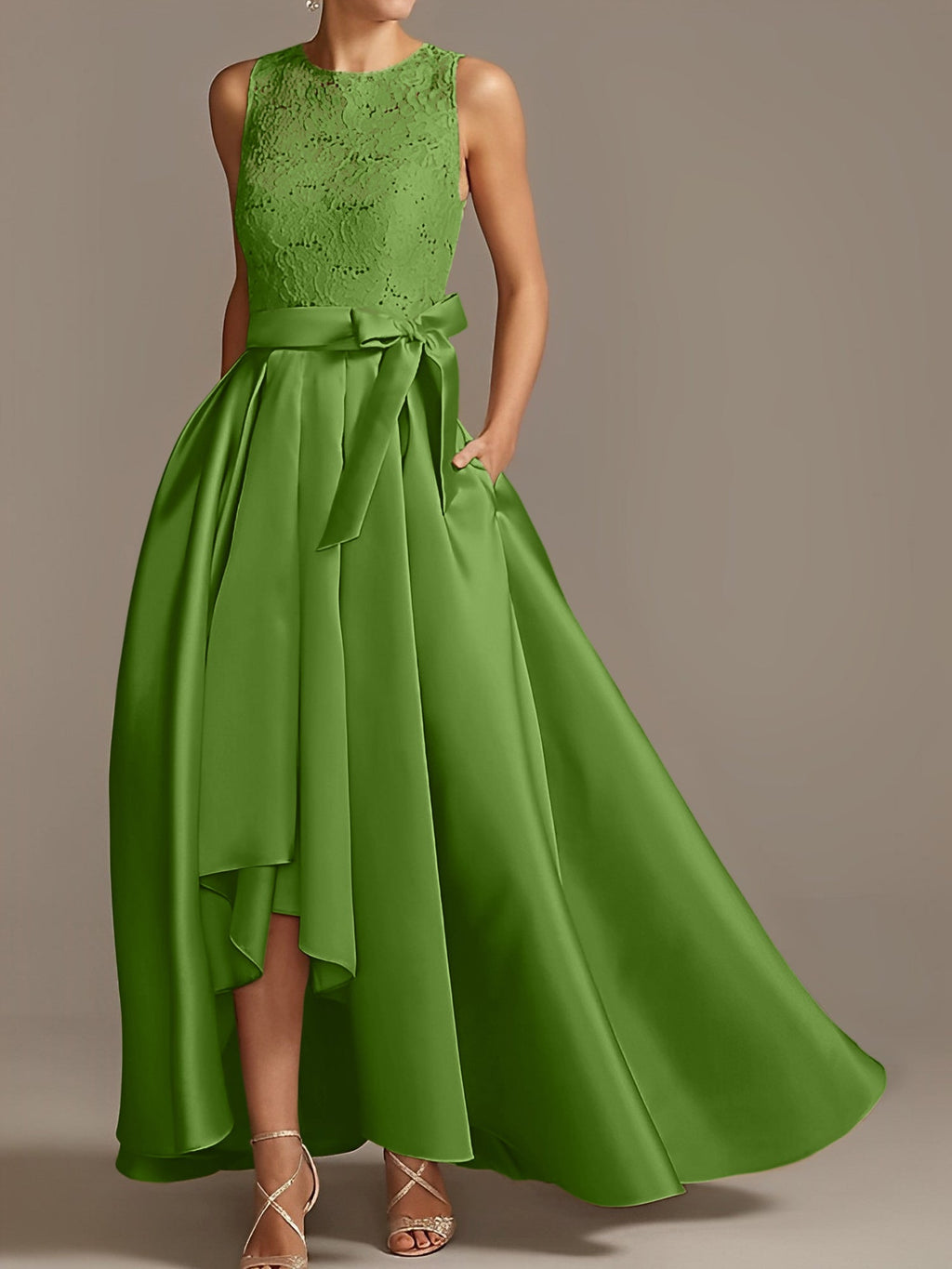 Vestidos de corte princesa/línea A para la madre de la novia, sin mangas, con cuello joya y encaje plisado. 