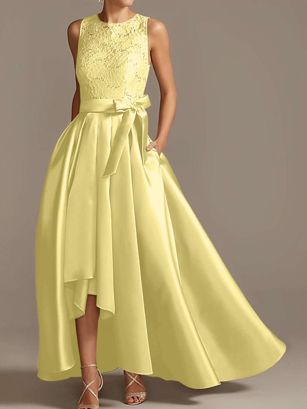 Vestidos de corte princesa/línea A para la madre de la novia, sin mangas, con cuello joya y encaje plisado. 