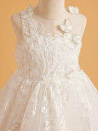 Vestido color marfil con cola de tul y encaje (2003227822) 