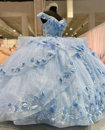 Magnifique robe de bal bleue à épaules dénudées en tulle avec appliques, idéale pour un anniversaire ou une quinceañera (Y7835)