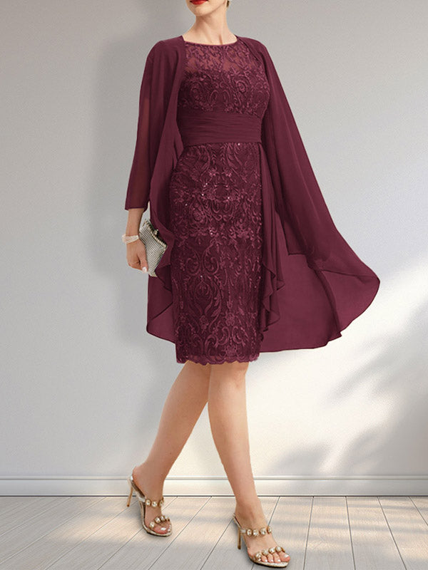 Robe fourreau illusion en mousseline de dentelle arrivant au genou, ornée de volants et de sequins en cascade, idéale pour la mère de la mariée.