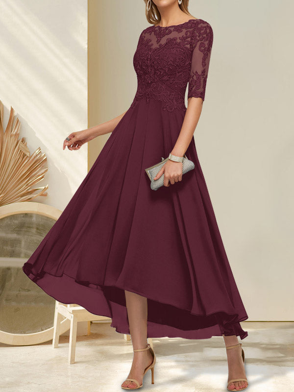 Vestido de novia de corte línea, escote barco, ilusión asimétrica, gasa, encaje y lentejuelas para la madre de la novia.