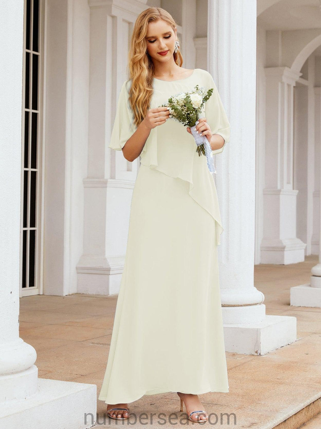 Vestido largo de fiesta formal Sunderly para la madre de la novia con capa de volantes SY28026