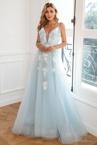 Robe de bal en tulle avec appliques légères