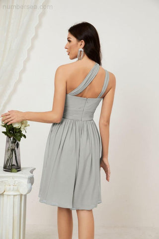 Vestido corto de gasa con un solo hombro para dama de honor de mujer Baoleely, ideal para fiestas y eventos formales como el baile de bienvenida (modelo 2804).