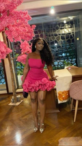 Robe de bal courte plissée rose fuchsia sans bretelles, modèle Y7853