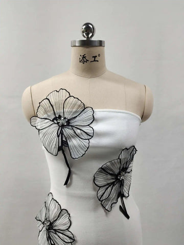 Vestido ajustado mini sin tirantes de alta calidad para mujer, sexy, con estampado floral negro, ideal para fiestas nocturnas, cumpleaños o cócteles.