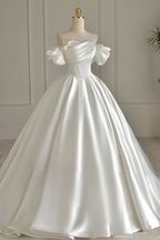 Robe de mariée plissée sans bretelles en satin blanc ornée de perles Y6852