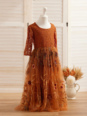 Vestido de niña de las flores color naranja quemado, con encaje, tul y bordados hasta el tobillo 