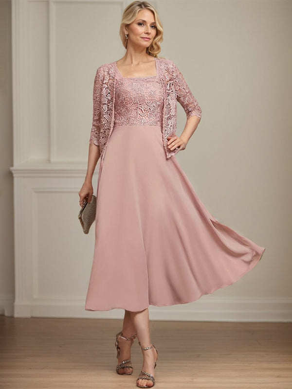 Vestido de corte A, largo midi, de gasa, encaje y lentejuelas para la madre de la novia. 