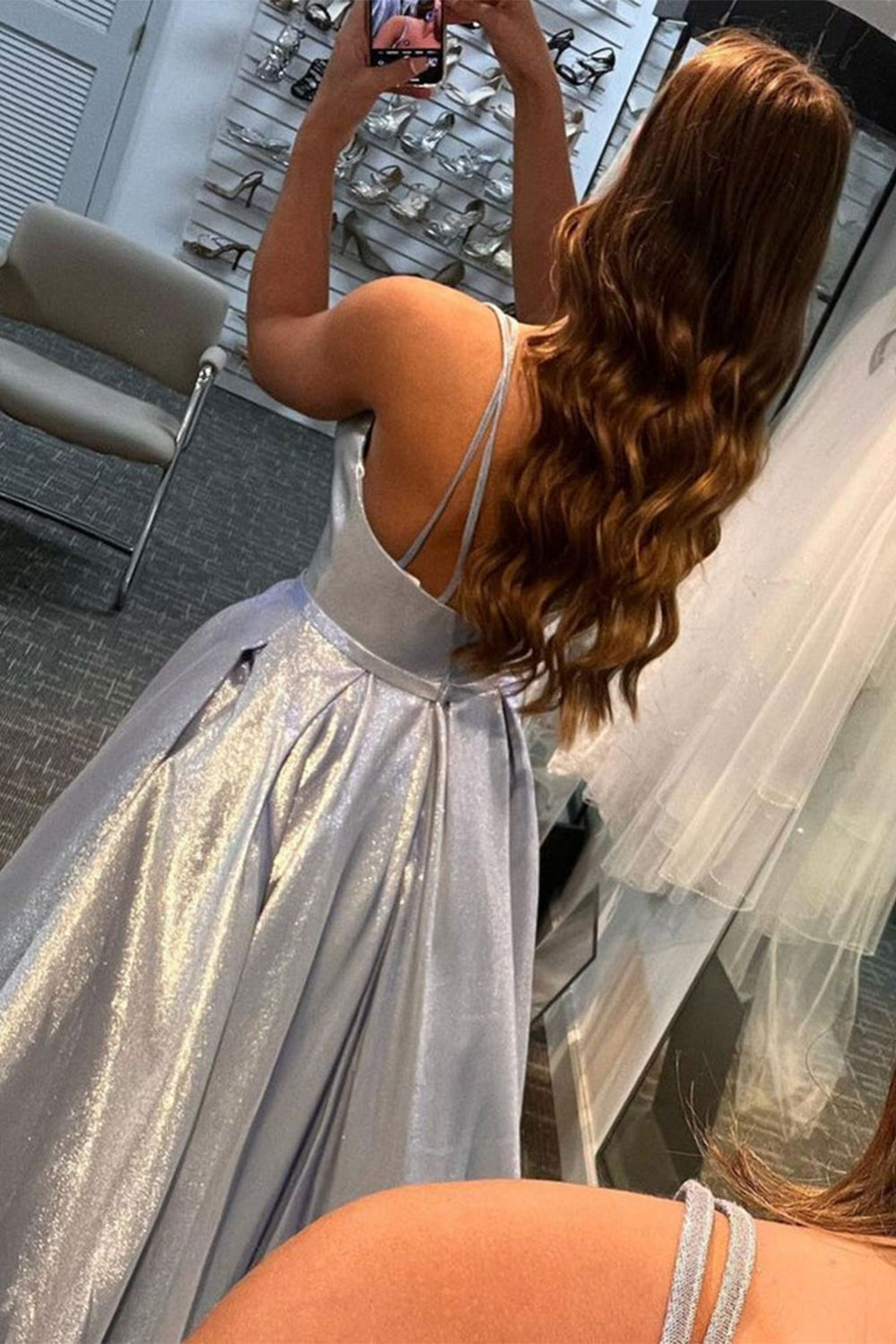 Robe de bal longue à paillettes avec poches