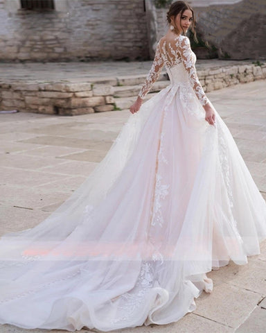 Luxury Pink Long Sleeves Wedding Dress Ball Gown Lace Appliques O-Neck Button Royal Train Bride Gowns Vestido De Novia Princess
