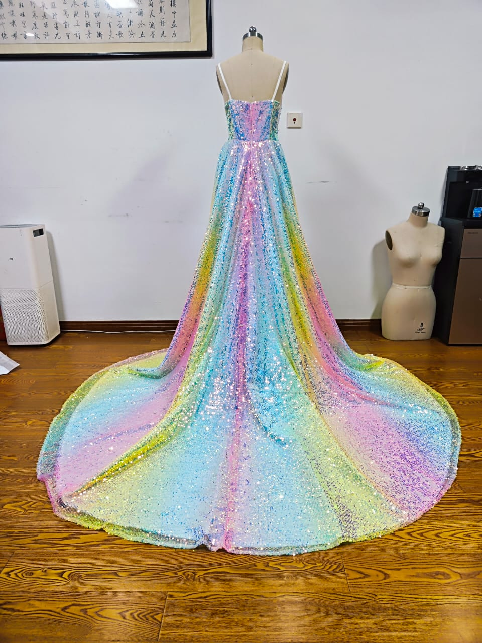 Vestido de fiesta de corte A con lentejuelas y tul brillante Y8378