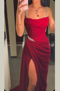 Vestido de noche formal de sirena con tirantes finos color burdeos vintage y cuentas, modelo Y7688