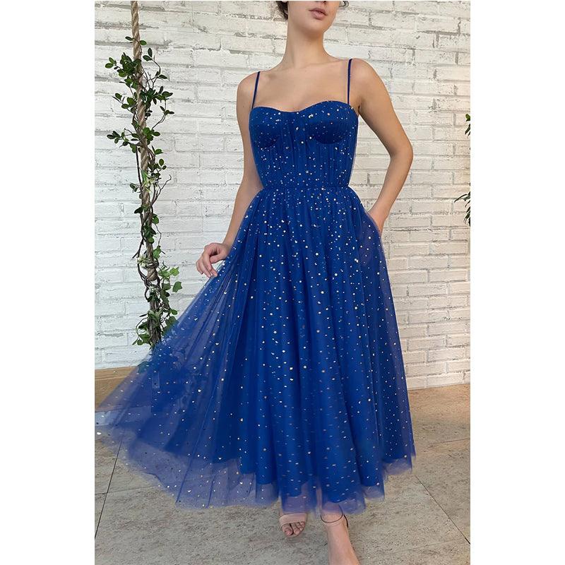Robe de bal scintillante en tulle étoilé à bretelles spaghetti et poches 