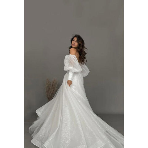 Vestido de fiesta largo de tul con cuentas y encaje con tirantes finos y escote en forma de A 