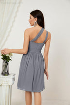 Vestido corto de gasa con un solo hombro para dama de honor de mujer Baoleely, ideal para fiestas y eventos formales como el baile de bienvenida (modelo 2804).