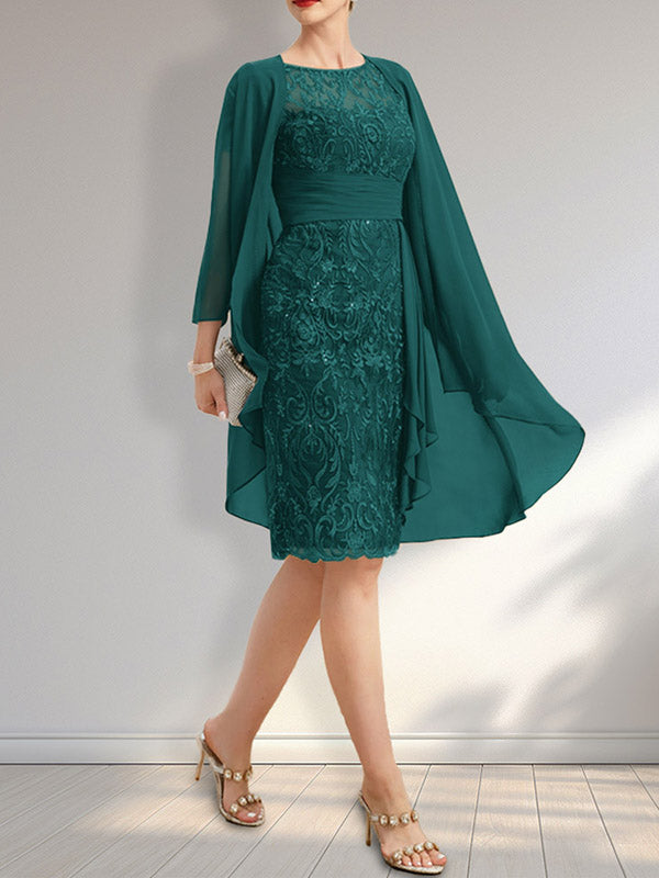 Vestido de novia de corte sirena, escote redondo, ilusión, largo hasta la rodilla, de encaje y gasa, con volantes en cascada y lentejuelas.