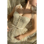 Robe de bal à bretelles spaghetti et paillettes 