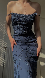 Robe de bal sirène vintage bleu marine à fines bretelles et appliques, idéale pour un anniversaire ou une soirée (Y7456)