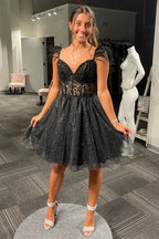 Vestido de fiesta de bienvenida de tul negro brillante de corte línea A