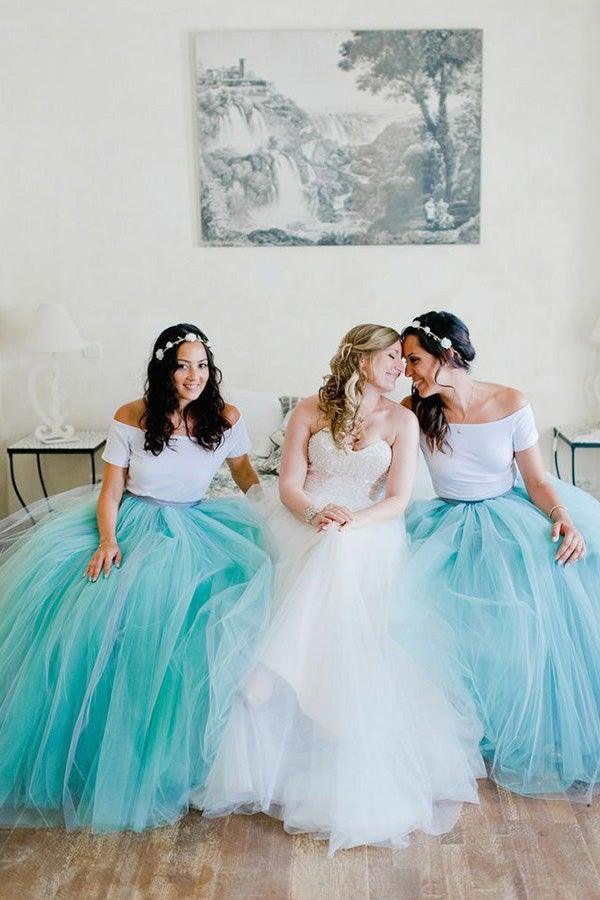 Robe de demoiselle d'honneur deux pièces en tulle menthe à fines bretelles et traîne balayée BD082