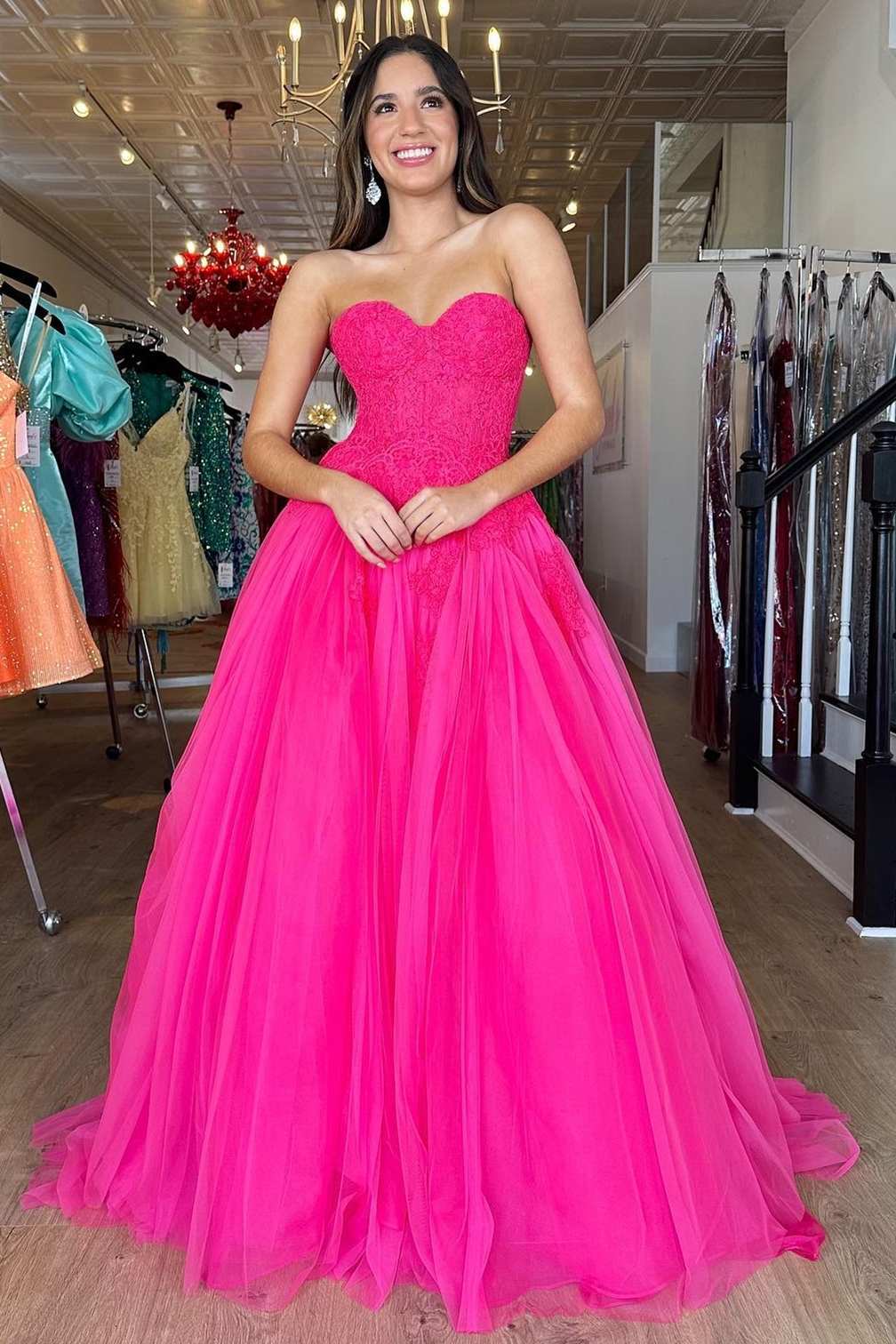 Vestido largo de fiesta sin tirantes, corte en A, de tul rosa fucsia con encaje y sin tirantes