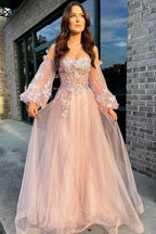 Vestido de graduación rosa de tul sin tirantes, corte en A y mangas abullonadas