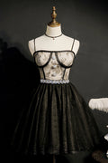 Chic Lace Spaghetti Straps Tulle Short Homecoming Dresses